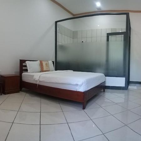 Homestay Ninh Chu Phan Rang-Tháp Chàm Esterno foto
