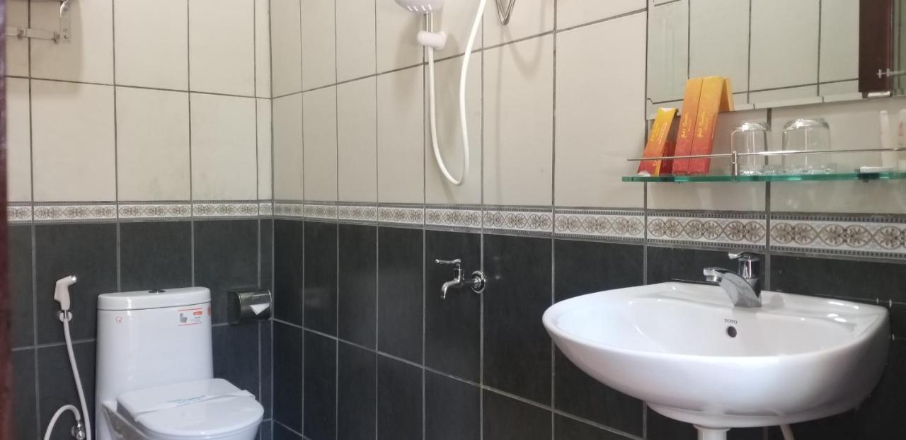 Homestay Ninh Chu Phan Rang-Tháp Chàm Esterno foto